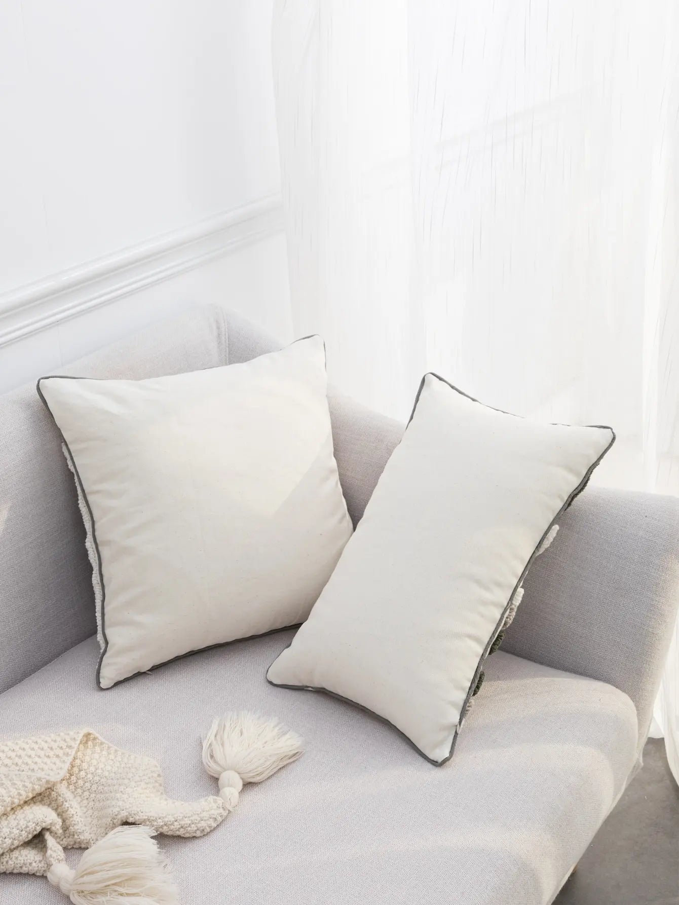 Housse de coussin noir