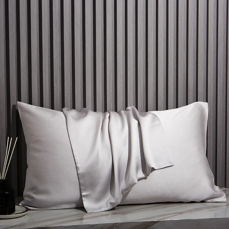 Housse de coussin soie