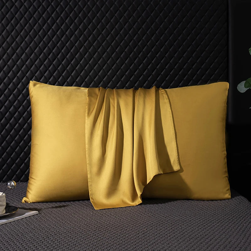Housse de coussin soie