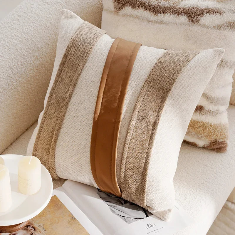 Housse de coussin marron