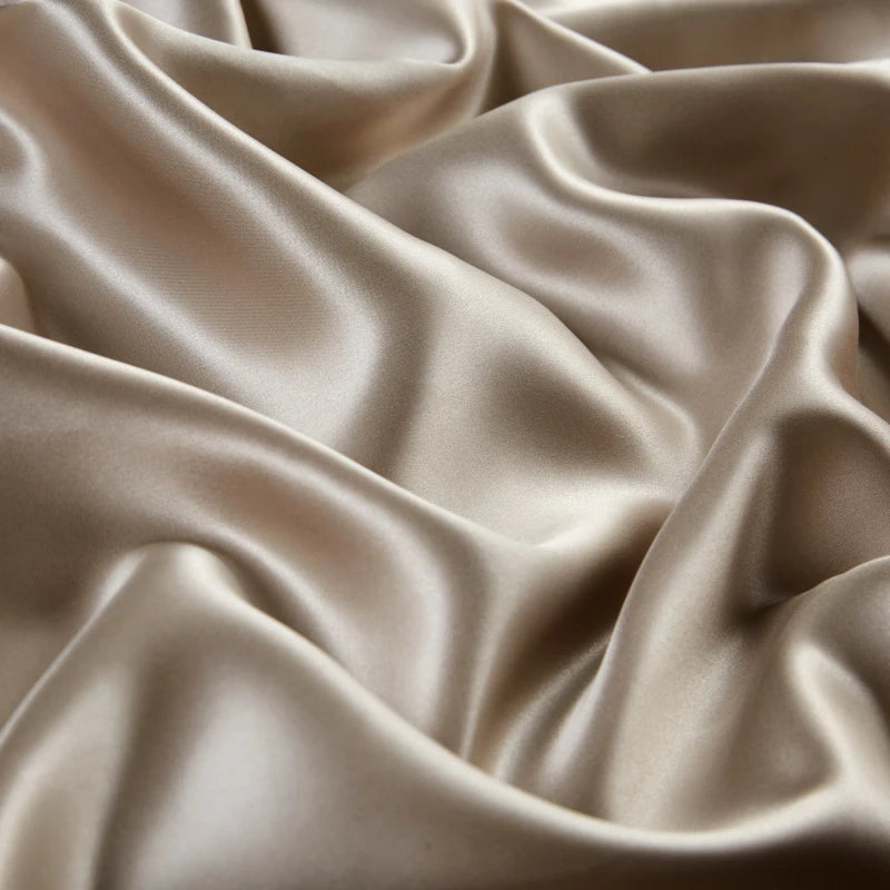 Housse de coussin soie