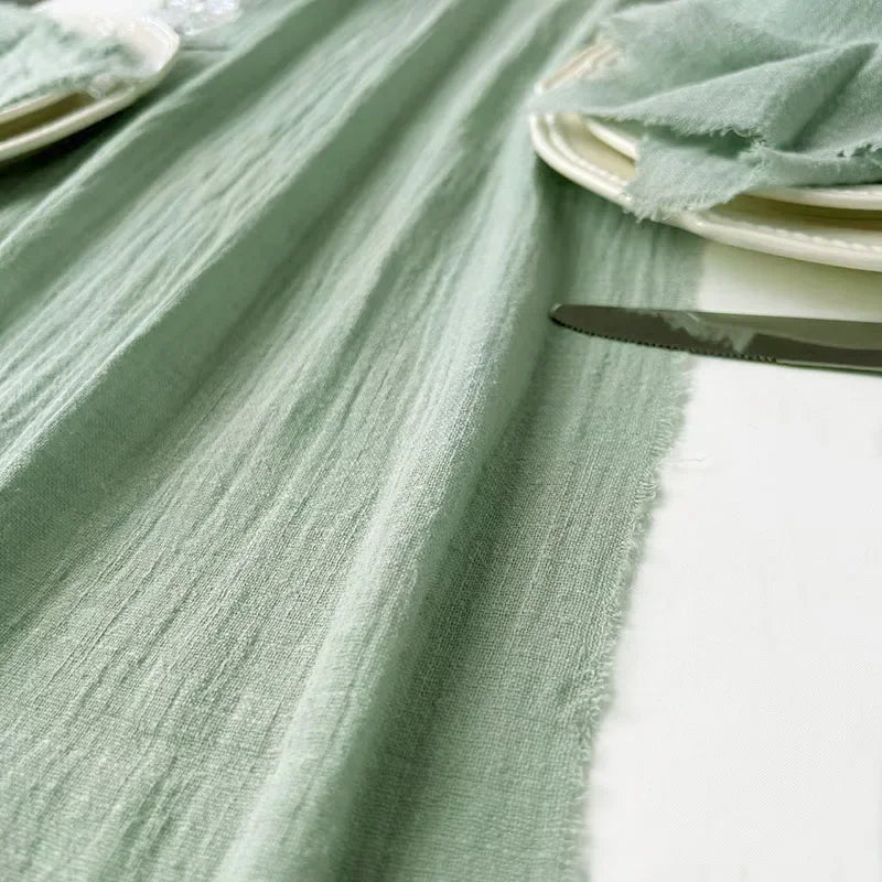 Chemin de table vert sauge