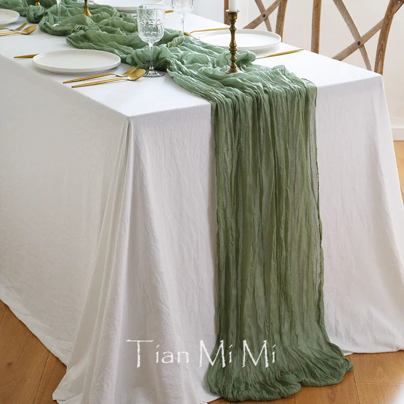 Chemin de table eucalyptus