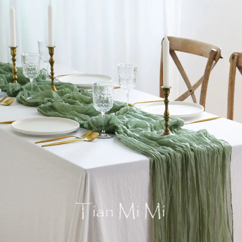 Chemin de table eucalyptus