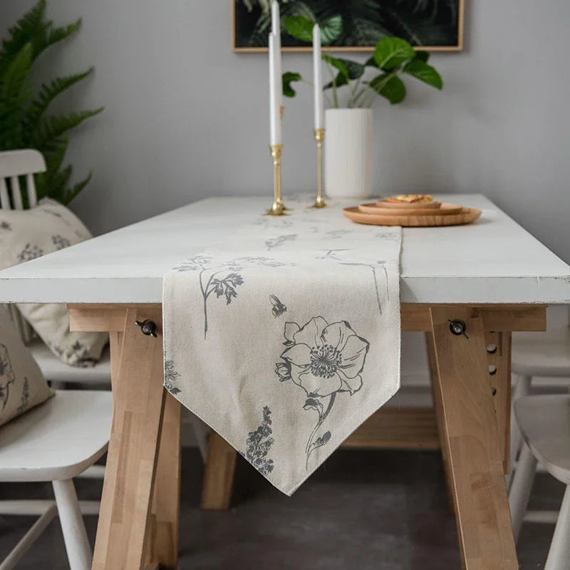 Chemin de table blanc