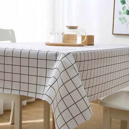Nappe blanche damassée