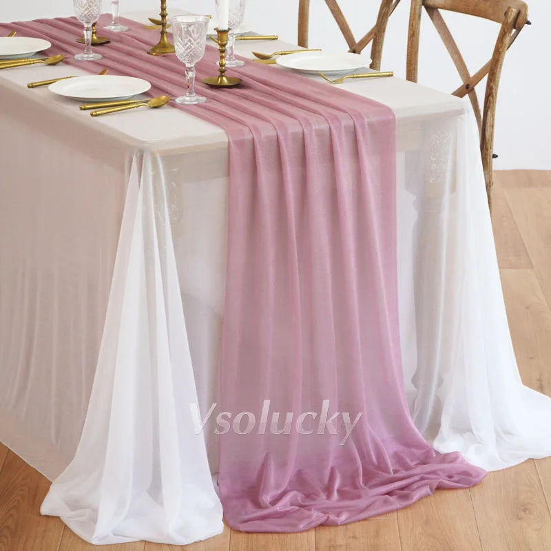Chemin de table doré
