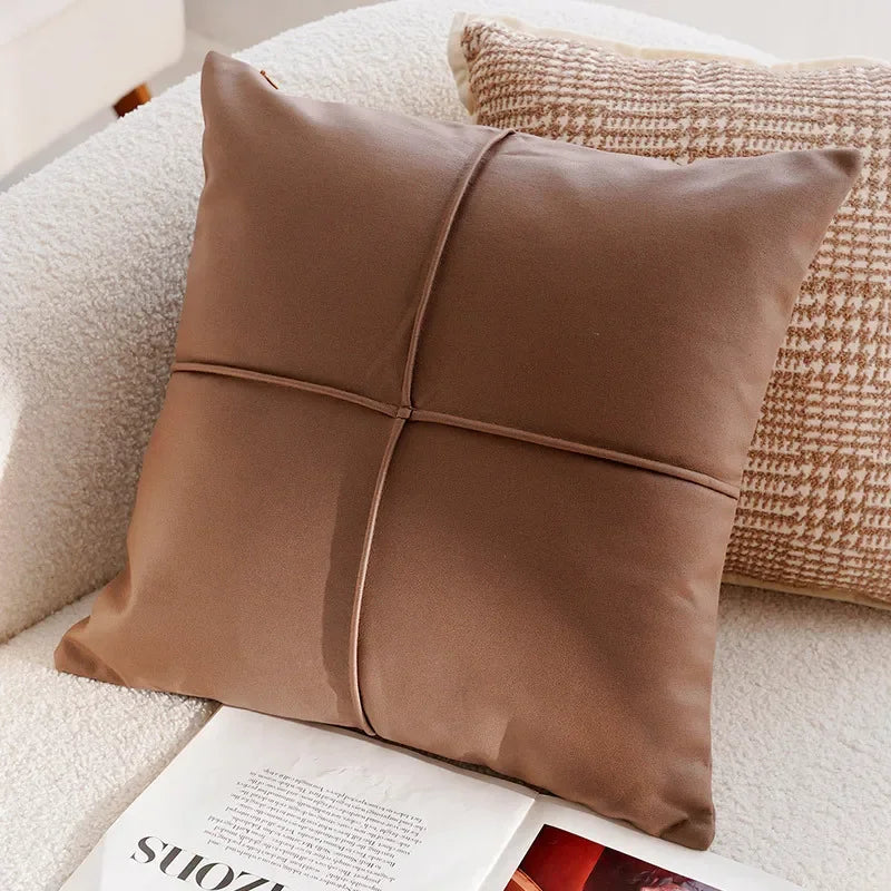 Housse de coussin marron